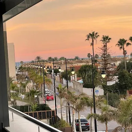 Holidays2torremolinos Alamos 3 Bedroom & Terrace & Pool Daire